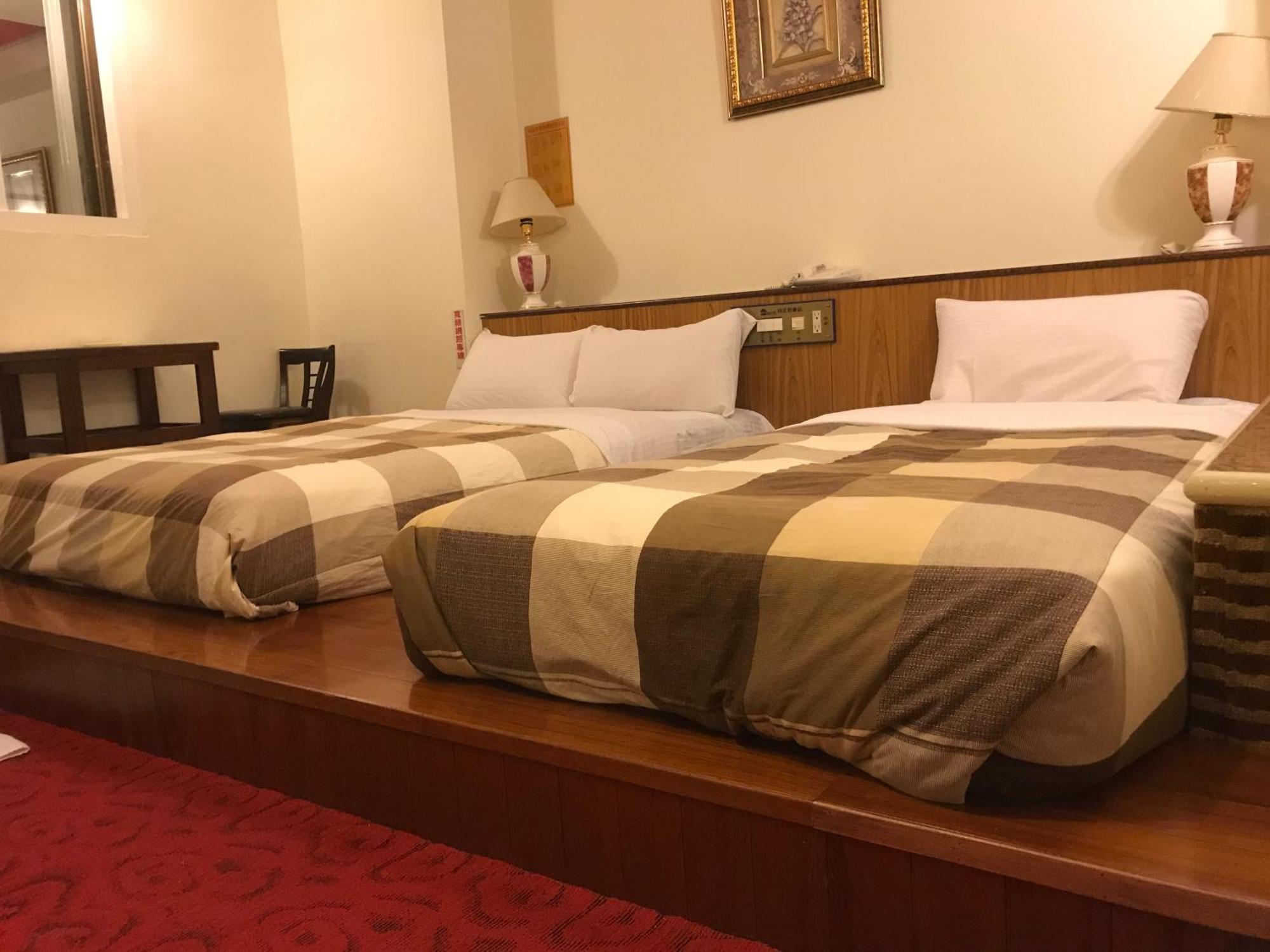 Good Hotel Fengyuan Zewnętrze zdjęcie
