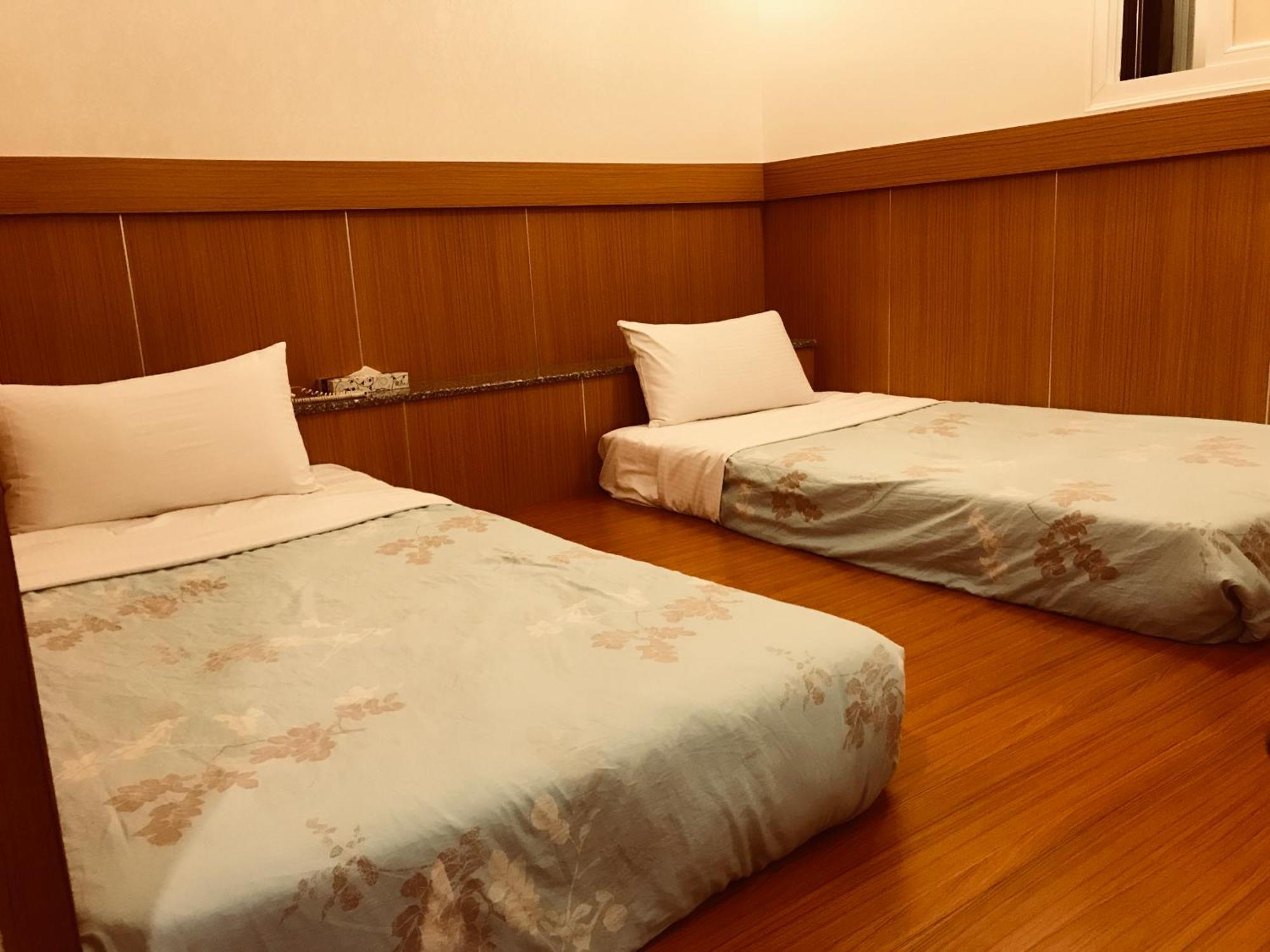 Good Hotel Fengyuan Zewnętrze zdjęcie