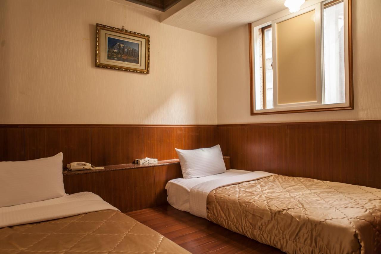 Good Hotel Fengyuan Zewnętrze zdjęcie